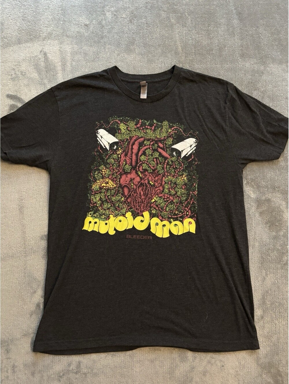 Mutoid Man Bleeder Men's L Black Band Graphic Print T-Shirt